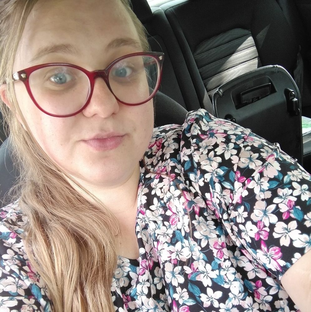 Meet your Posher, Michelle